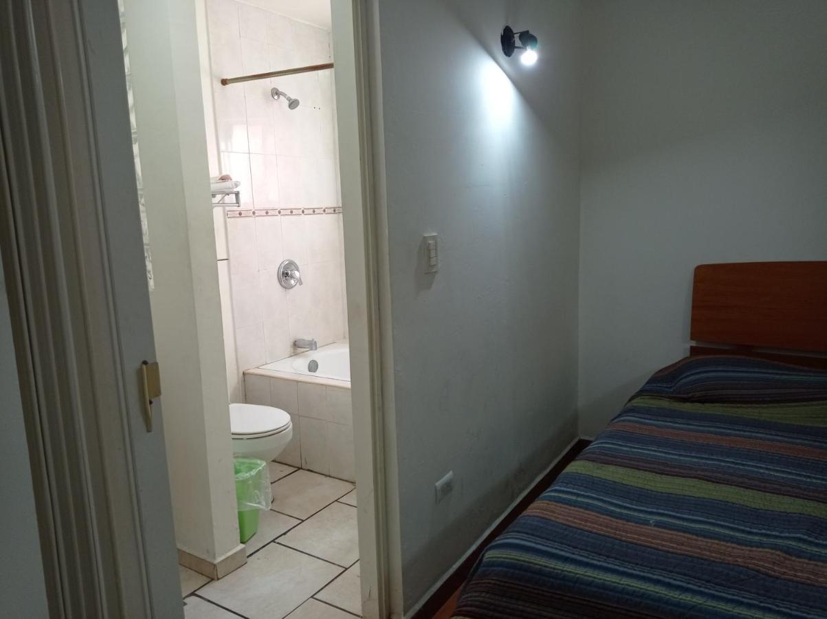 Confort Ejecutivo Suites Lindavista Guadalupe  Экстерьер фото