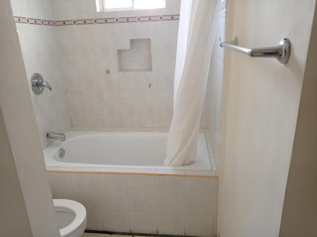 Confort Ejecutivo Suites Lindavista Guadalupe  Экстерьер фото