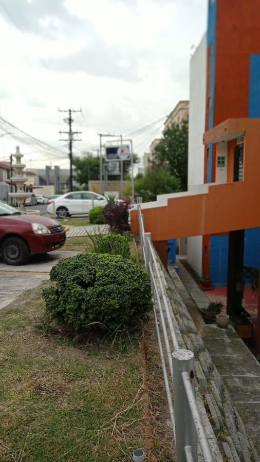 Confort Ejecutivo Suites Lindavista Guadalupe  Экстерьер фото