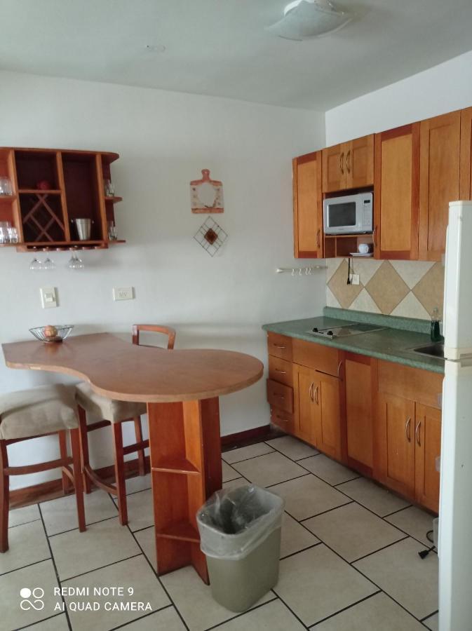 Confort Ejecutivo Suites Lindavista Guadalupe  Экстерьер фото