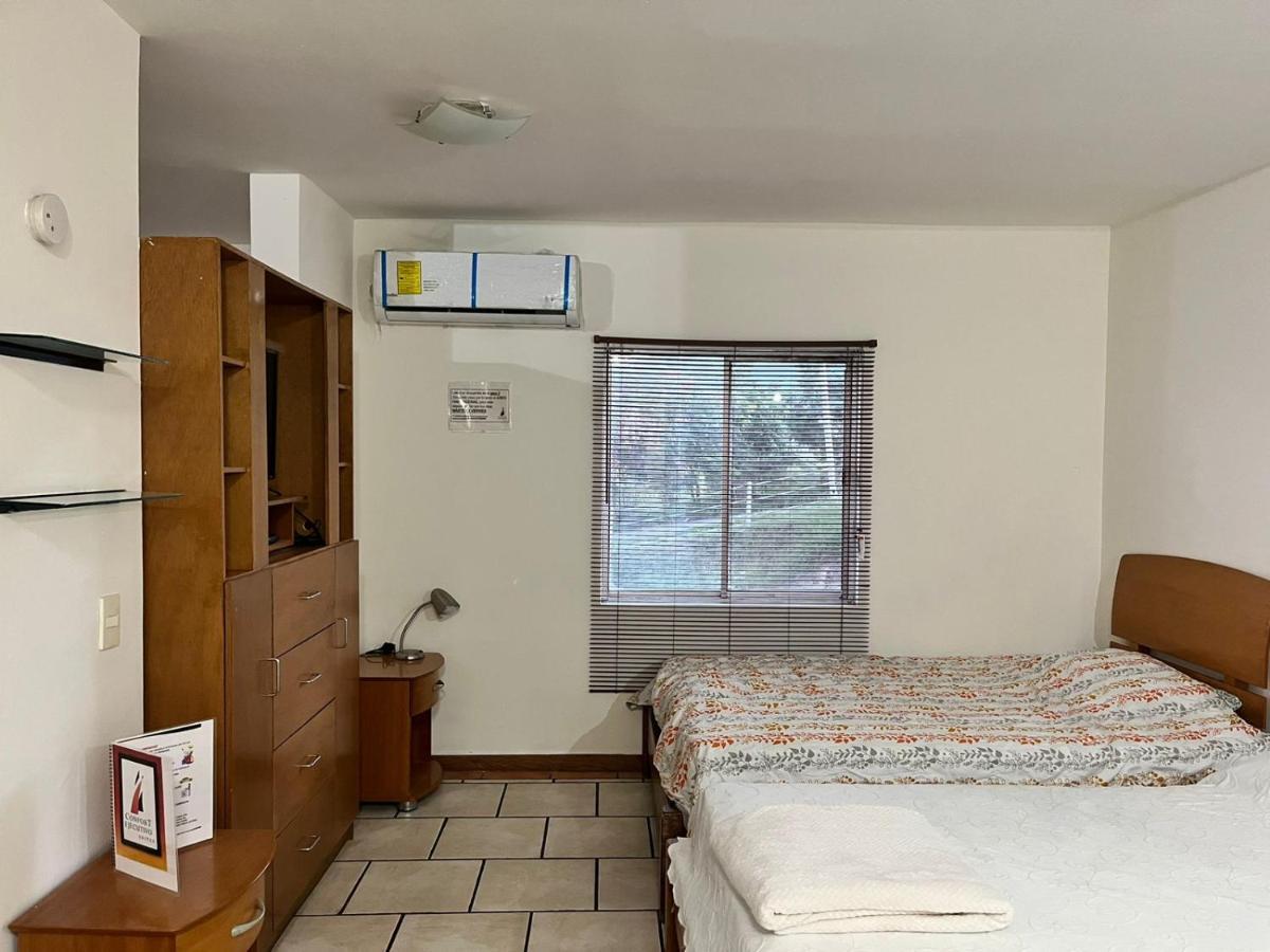 Confort Ejecutivo Suites Lindavista Guadalupe  Экстерьер фото